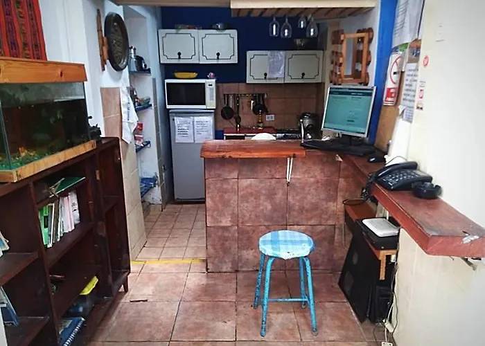 Blue House Backpackers Hostel Lima